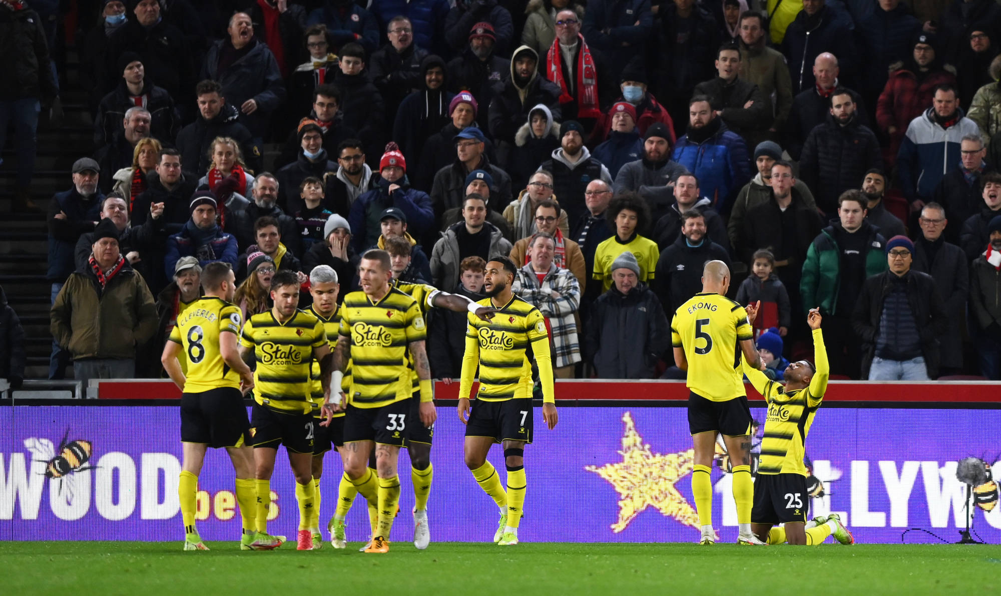 包含澳大利亚代表团在射击项目大放异彩的词条