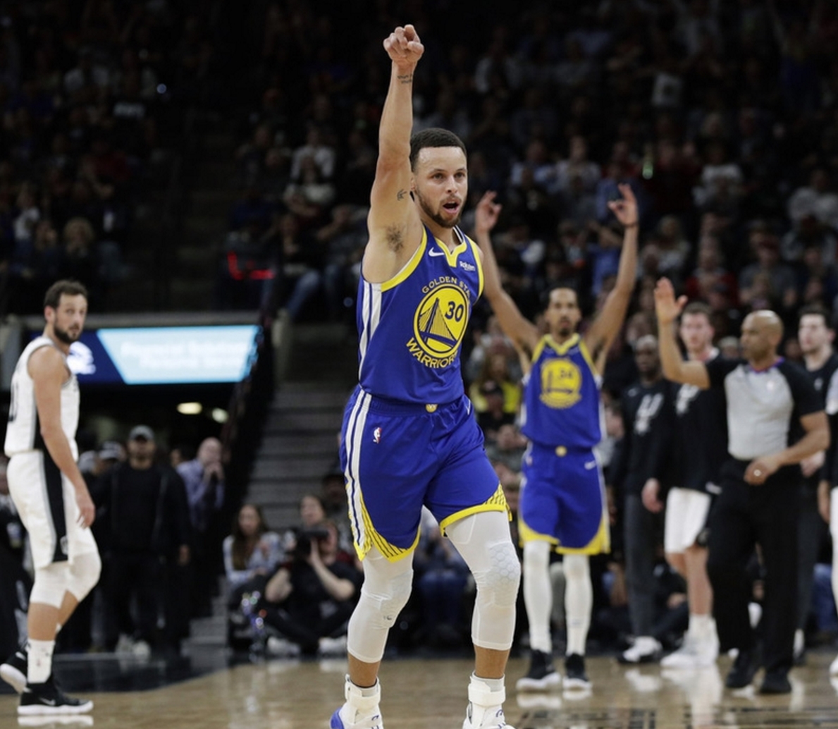 马刺反弹成功，重返赛季竞争的简单介绍