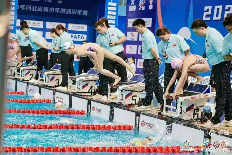 游泳冠军选手实力雄厚，一展身手的简单介绍