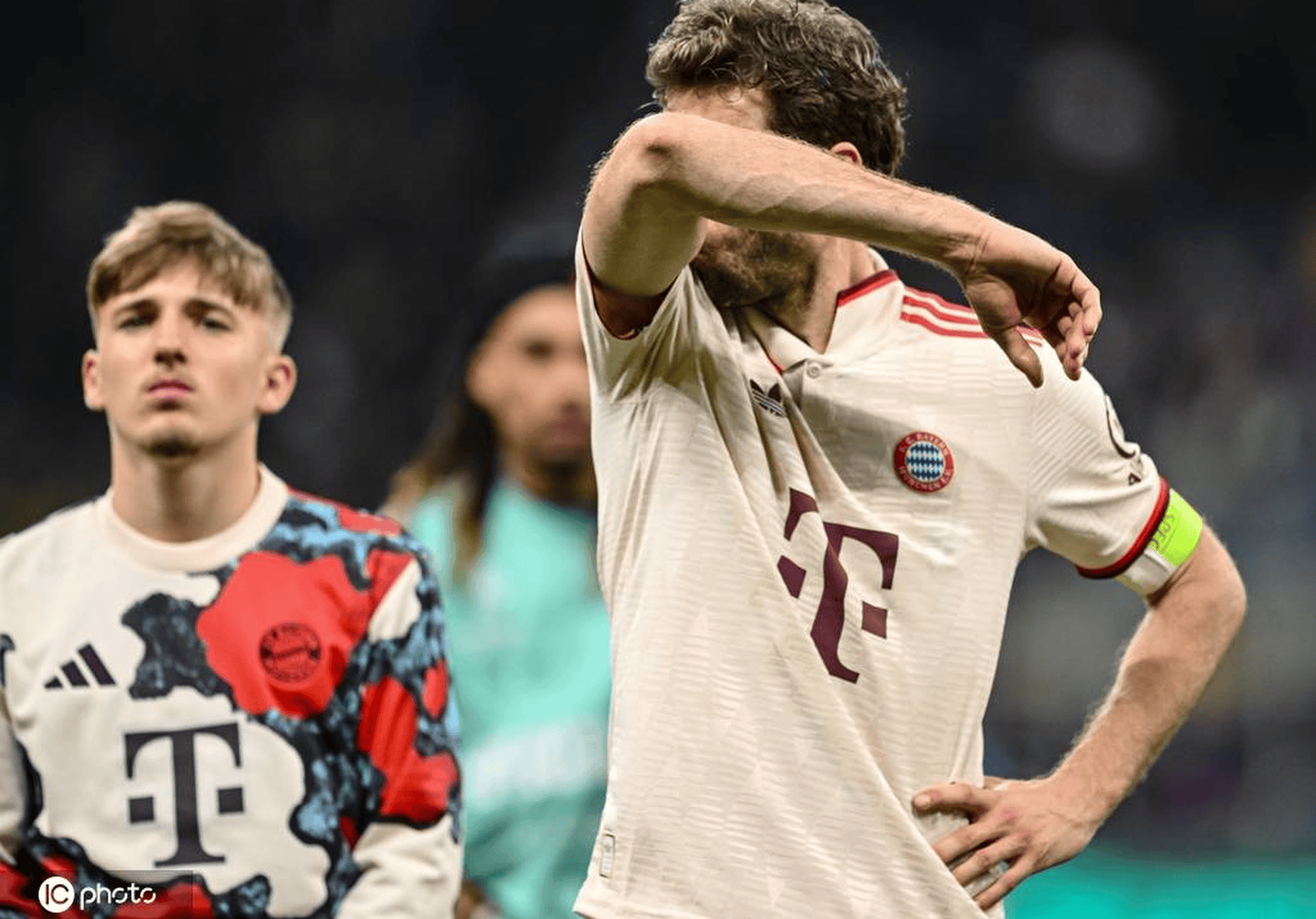 穆勒建功,拜仁晋级欧冠半决赛 穆勒建功,拜仁晋级欧冠半决赛