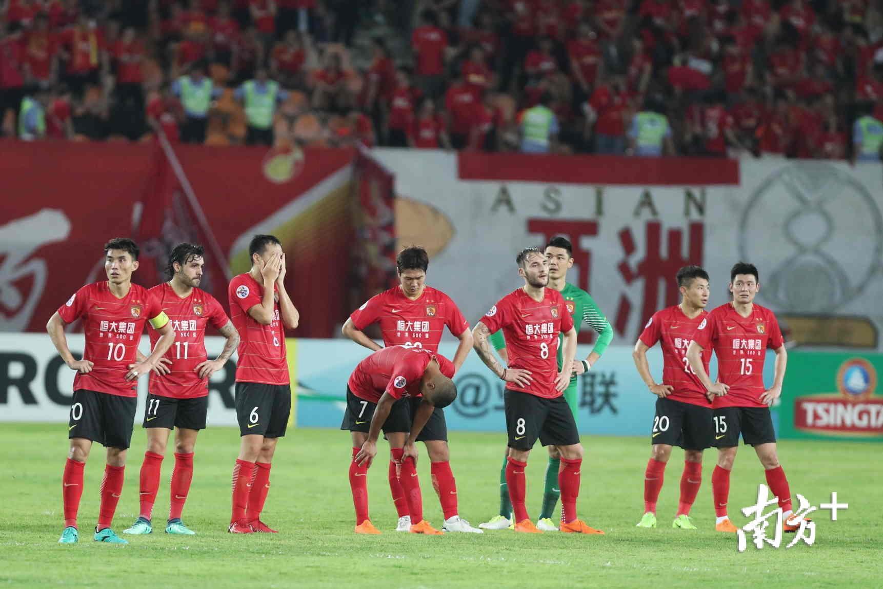 恒大客场战平,保持领先优势 恒大客场战平,保持领先优势