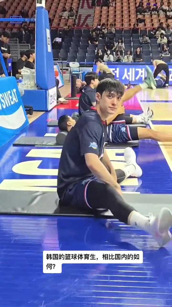 包含韩国送出球场教学，篮球运动受追捧的词条