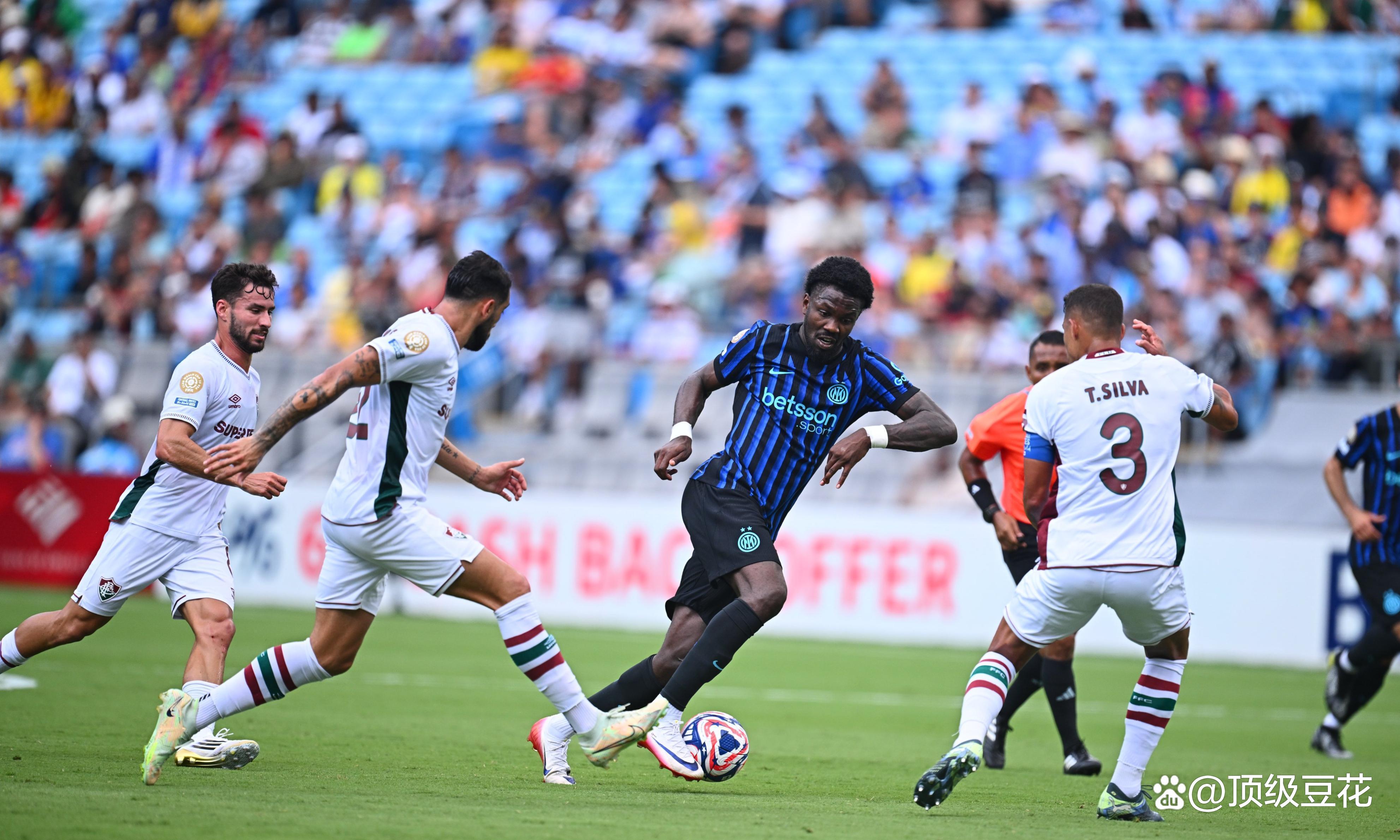 曼城惨淘汰，欧冠梦碎之路？