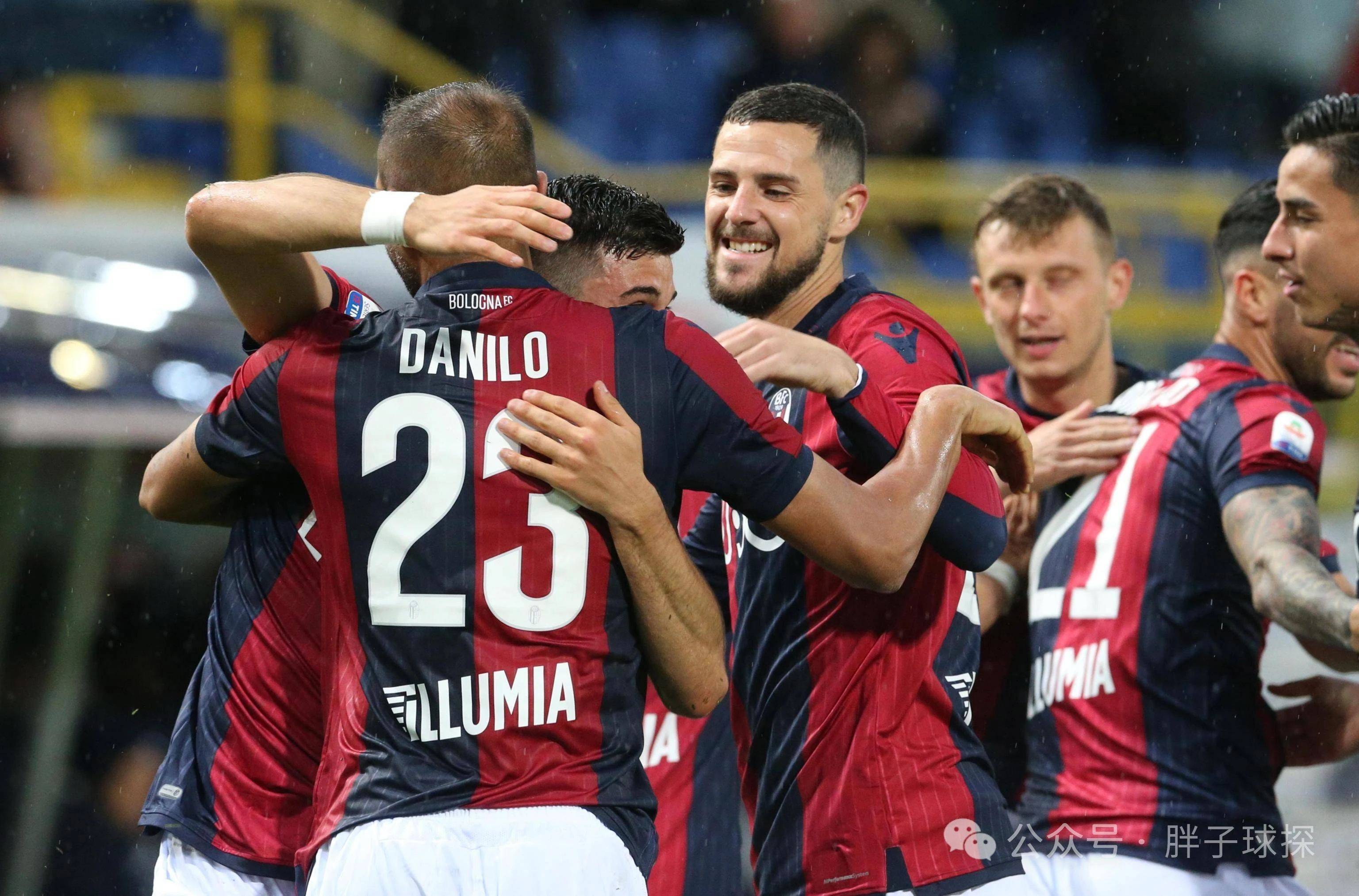 意大利足球实力对决现场实况,球迷目不转睛的简单介绍 意大利足球实力对决现场实况,球迷目不转睛的简单介绍