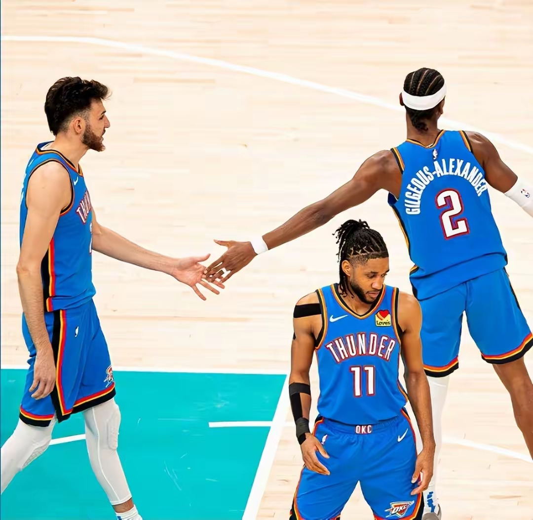 爵士力克灰熊,米切尔分砍下的简单介绍 爵士力克灰熊,米切尔分砍下的简单介绍