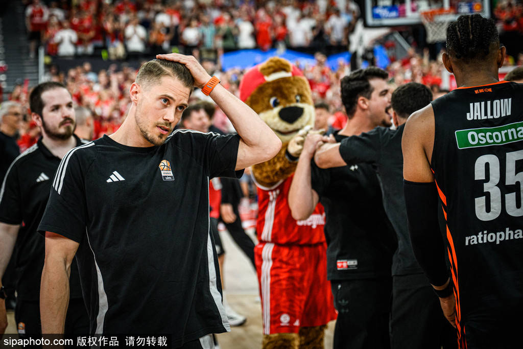 关于欧洲预选赛热身赛收官,球队备战决赛的最后冲刺的信息 关于欧洲预选赛热身赛收官,球队备战决赛的最后冲刺的信息