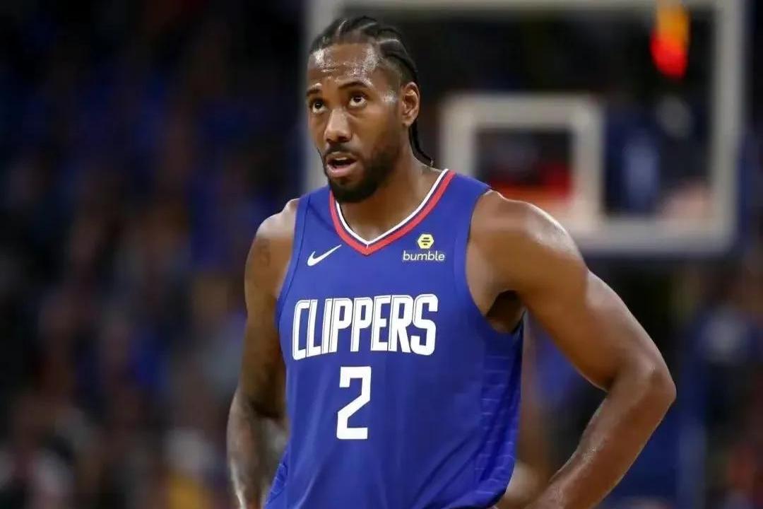 快船惜败黄蜂，莱昂纳德表现低迷