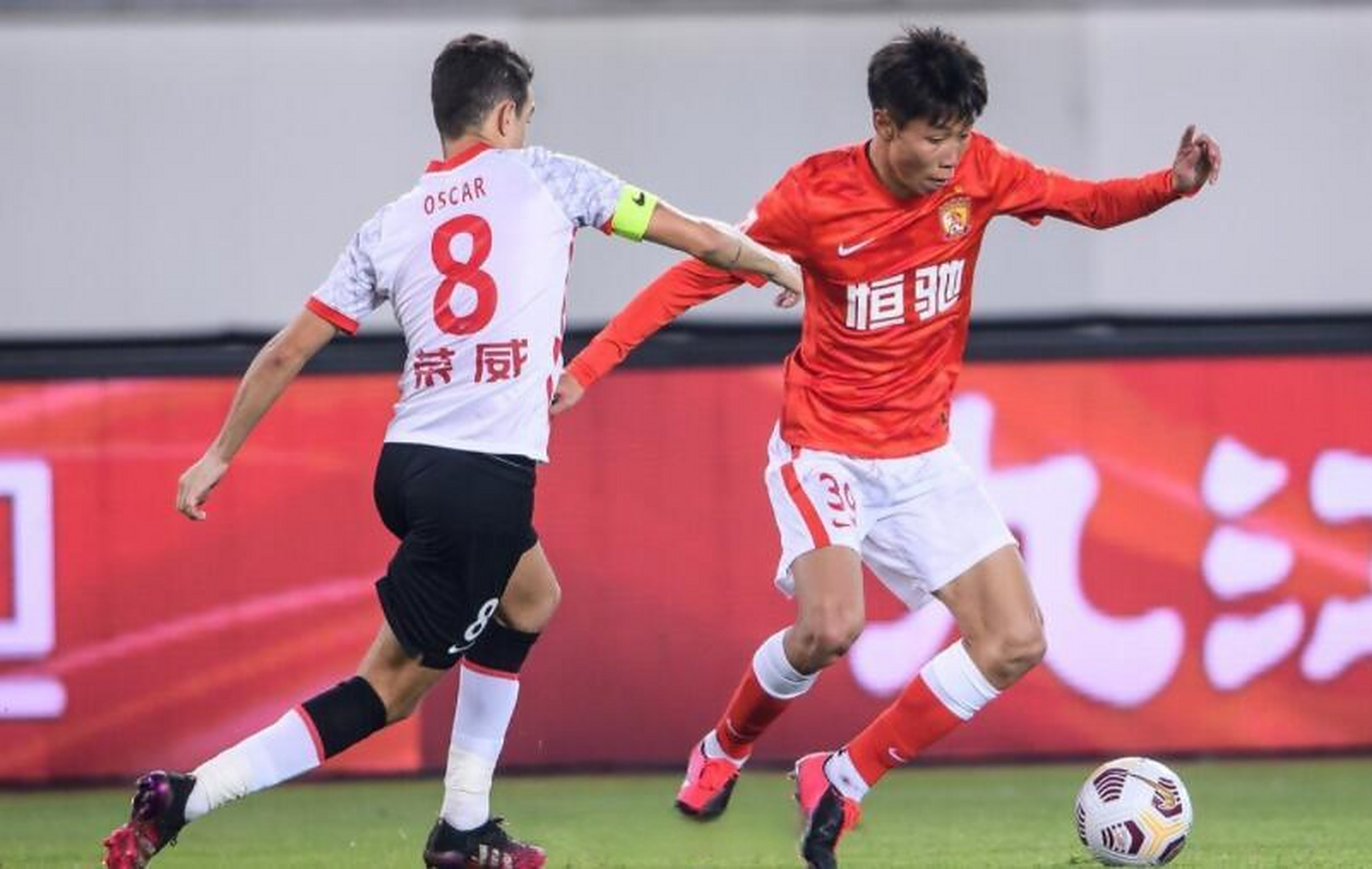 关于北京国安主场大胜深圳佳兆业,取得三连胜的信息 关于北京国安主场大胜深圳佳兆业,取得三连胜的信息